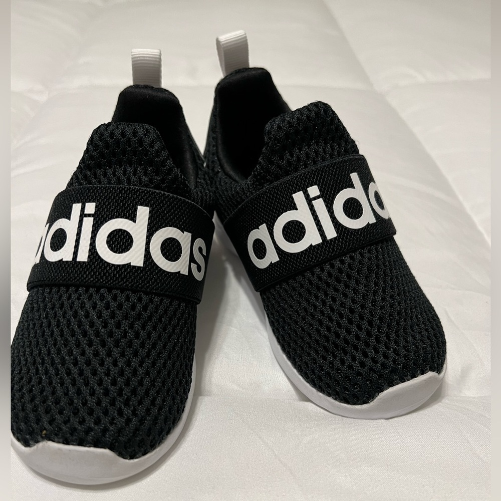 Toddler Adidas Size 6